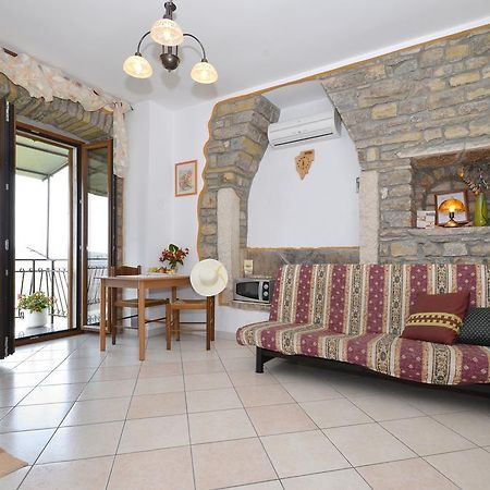 מוטובון Bella Vista Apartments מראה חיצוני תמונה